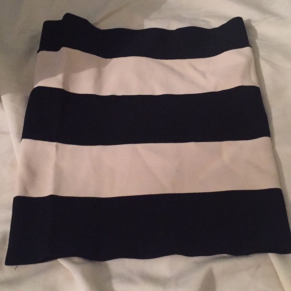 Bandaged mini skirt